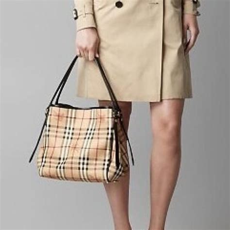 como saber si es original los zapatos burberry|Cómo distinguir un bolso Burberry falso o genuino • MundoComo.